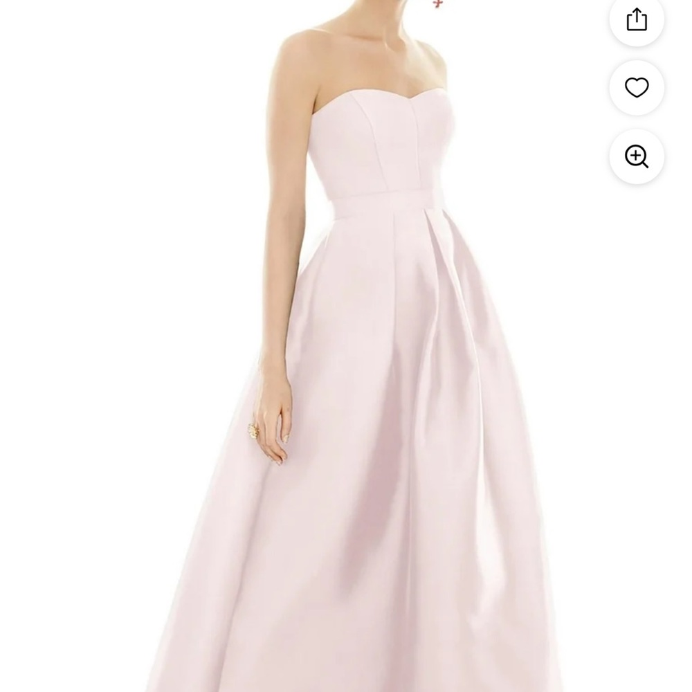 Elegant Strapless Pink Evening Gown